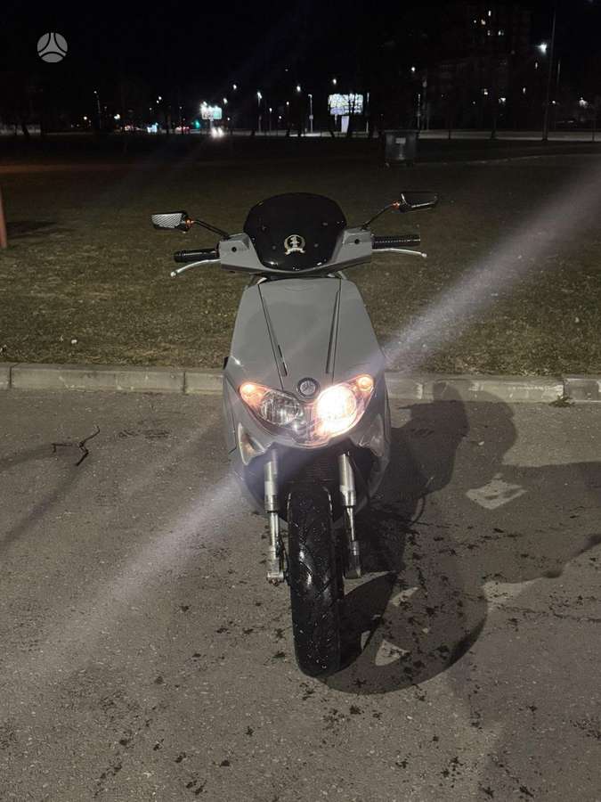 Gilera Runner 49cc, scooters / mopeds