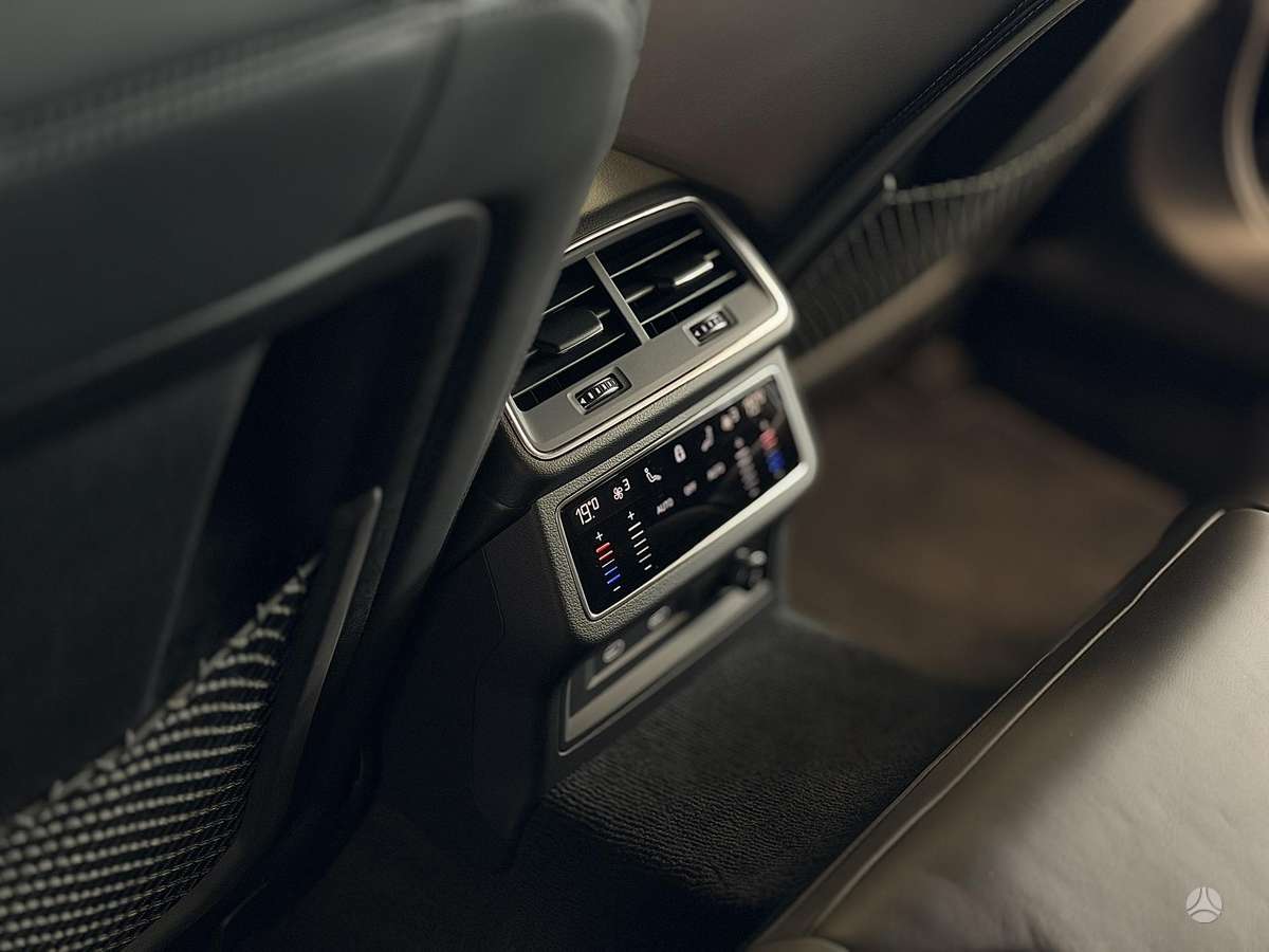 Audi A7, 2.0 l., hatchback
