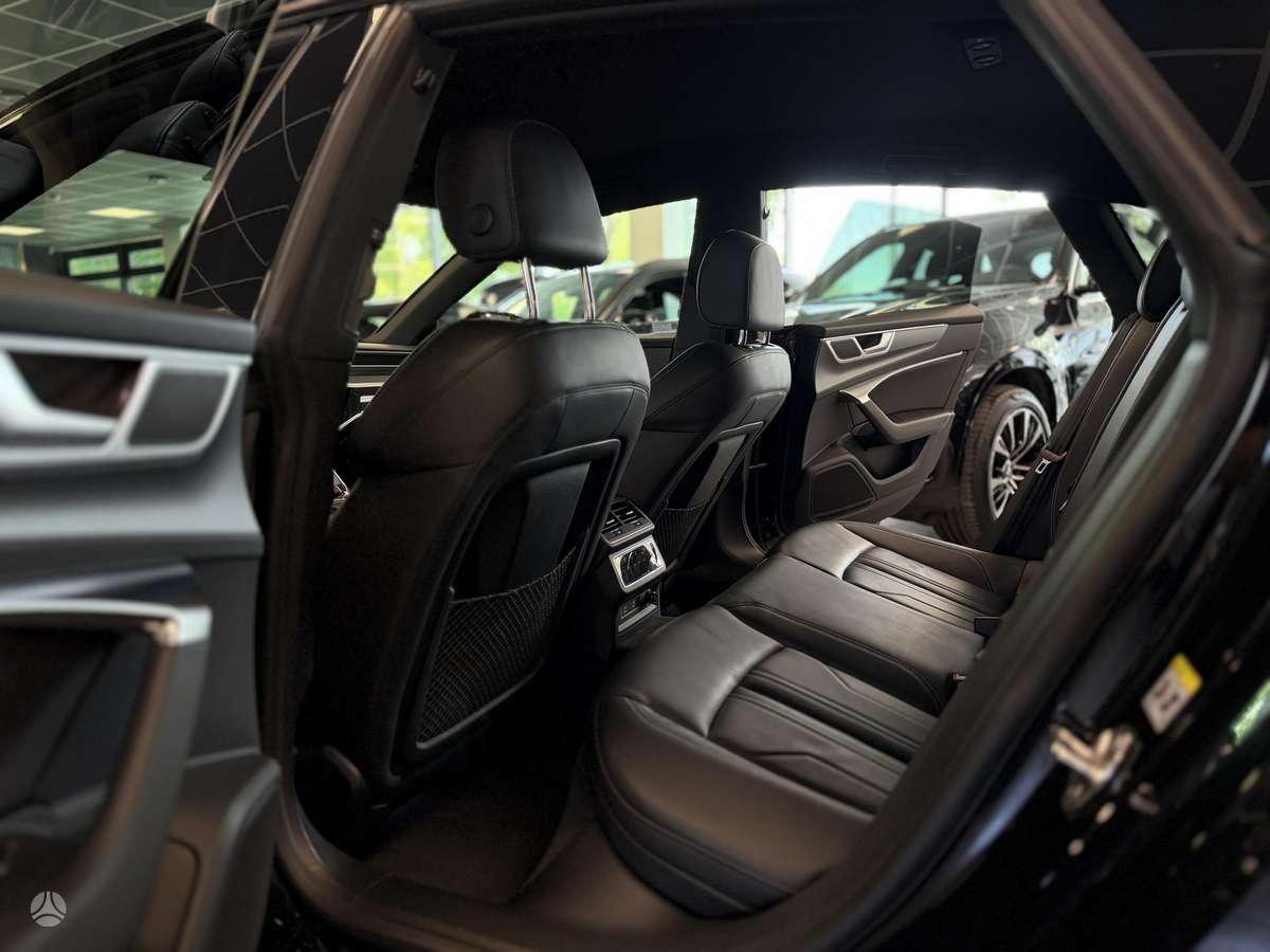 Audi A7, 2.0 l., hatchback