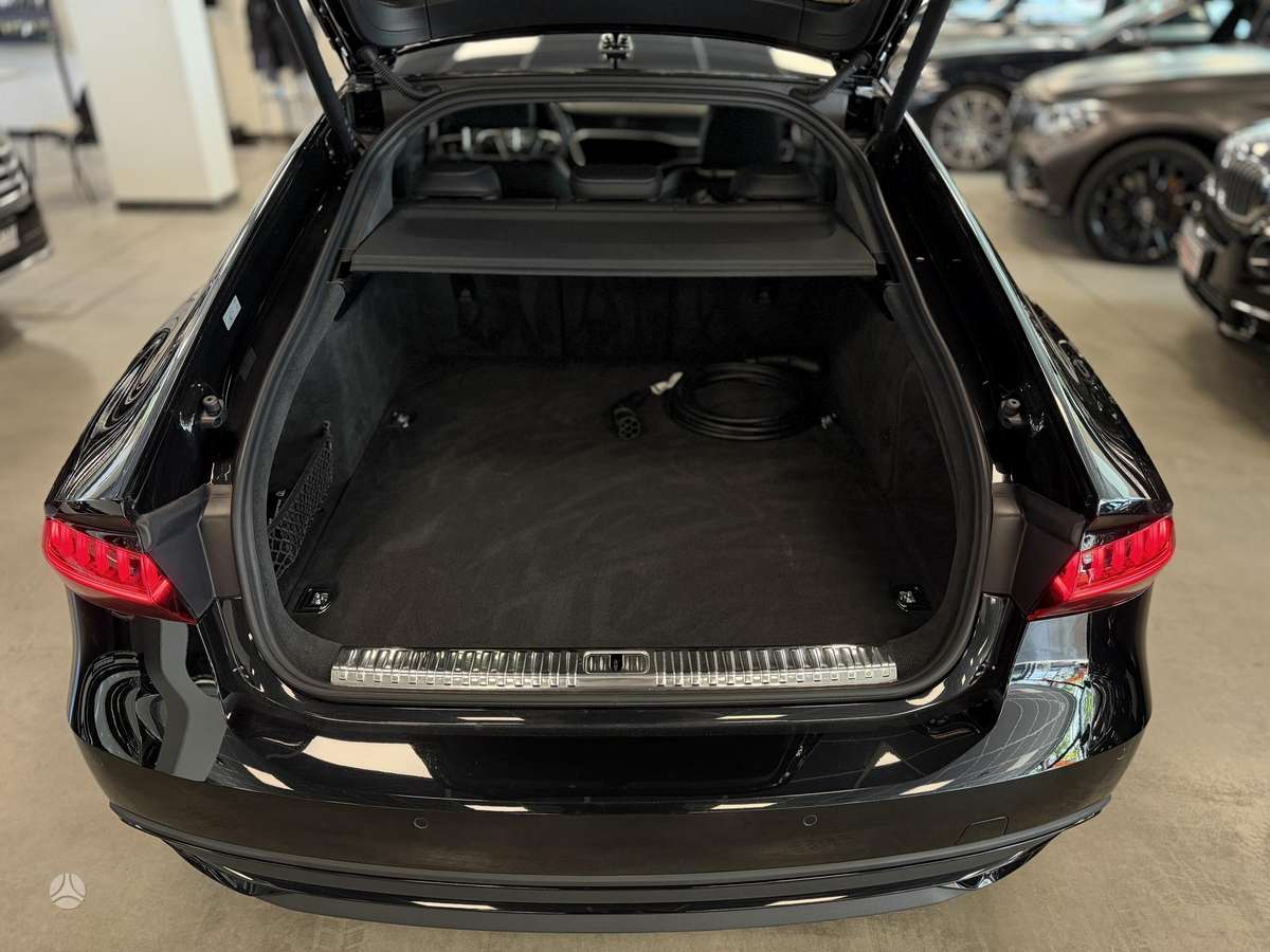 Audi A7, 2.0 l., hatchback