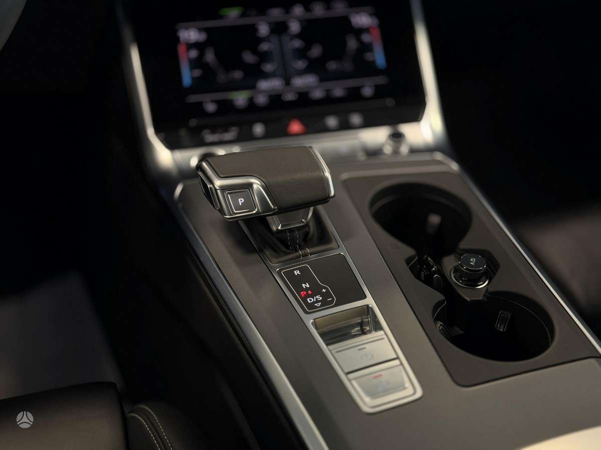 Audi A7, 2.0 l., hatchback