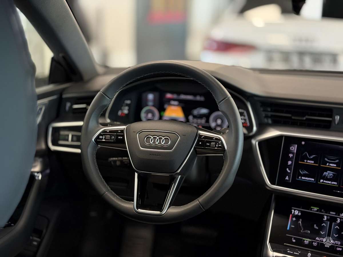 Audi A7, 2.0 l., hatchback