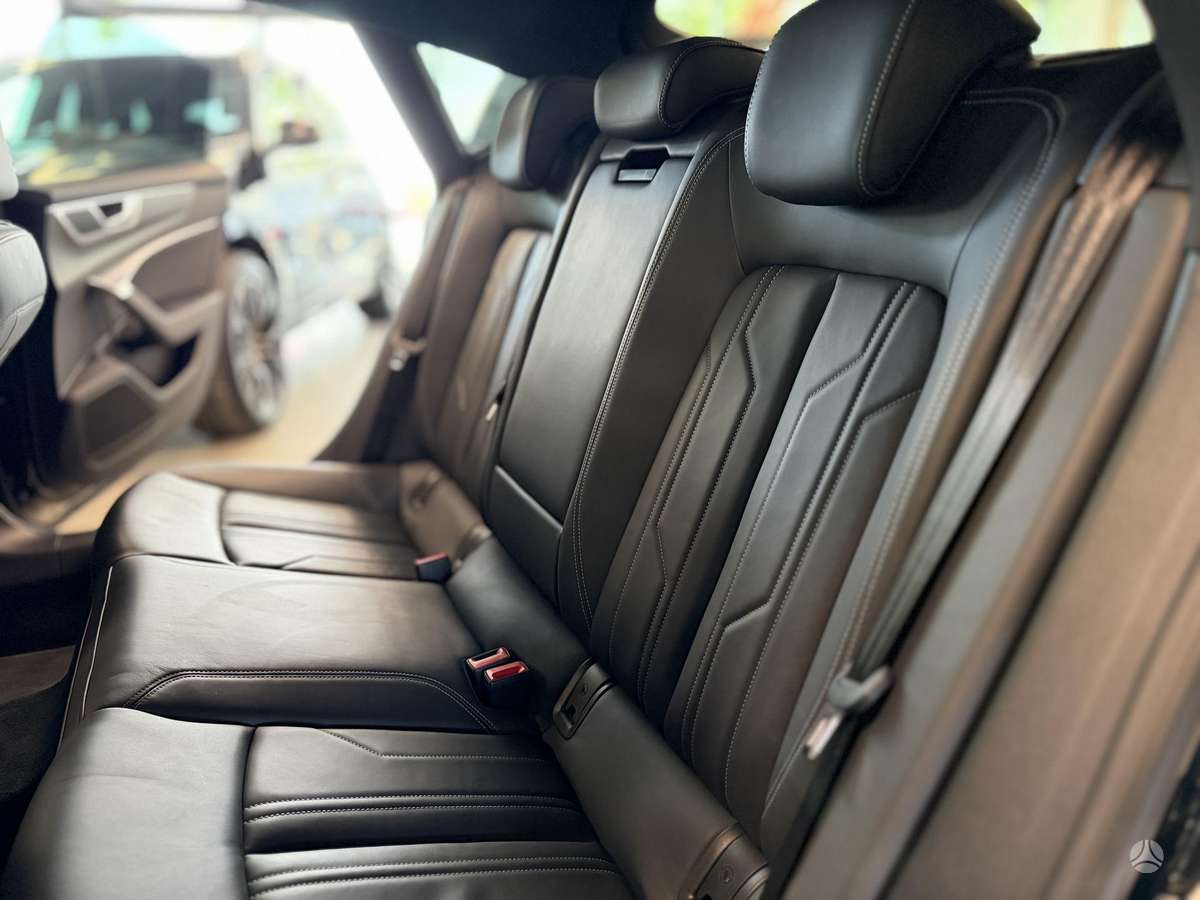 Audi A7, 2.0 l., hatchback