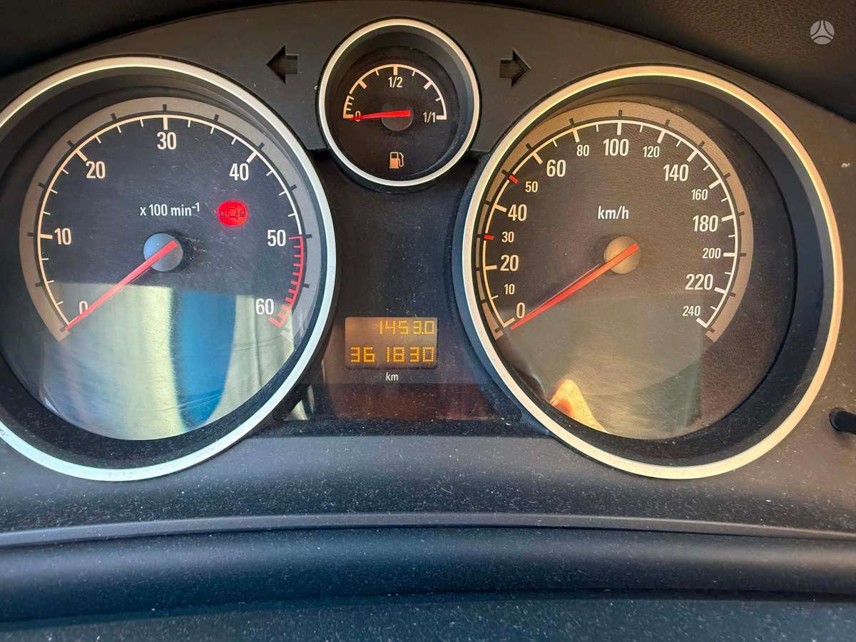 Opel Astra, 1.7 l., hatchback