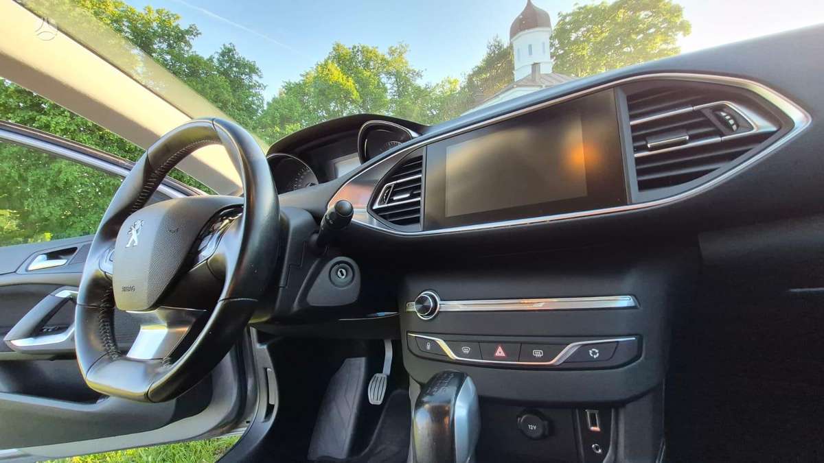 Peugeot 308 - 3