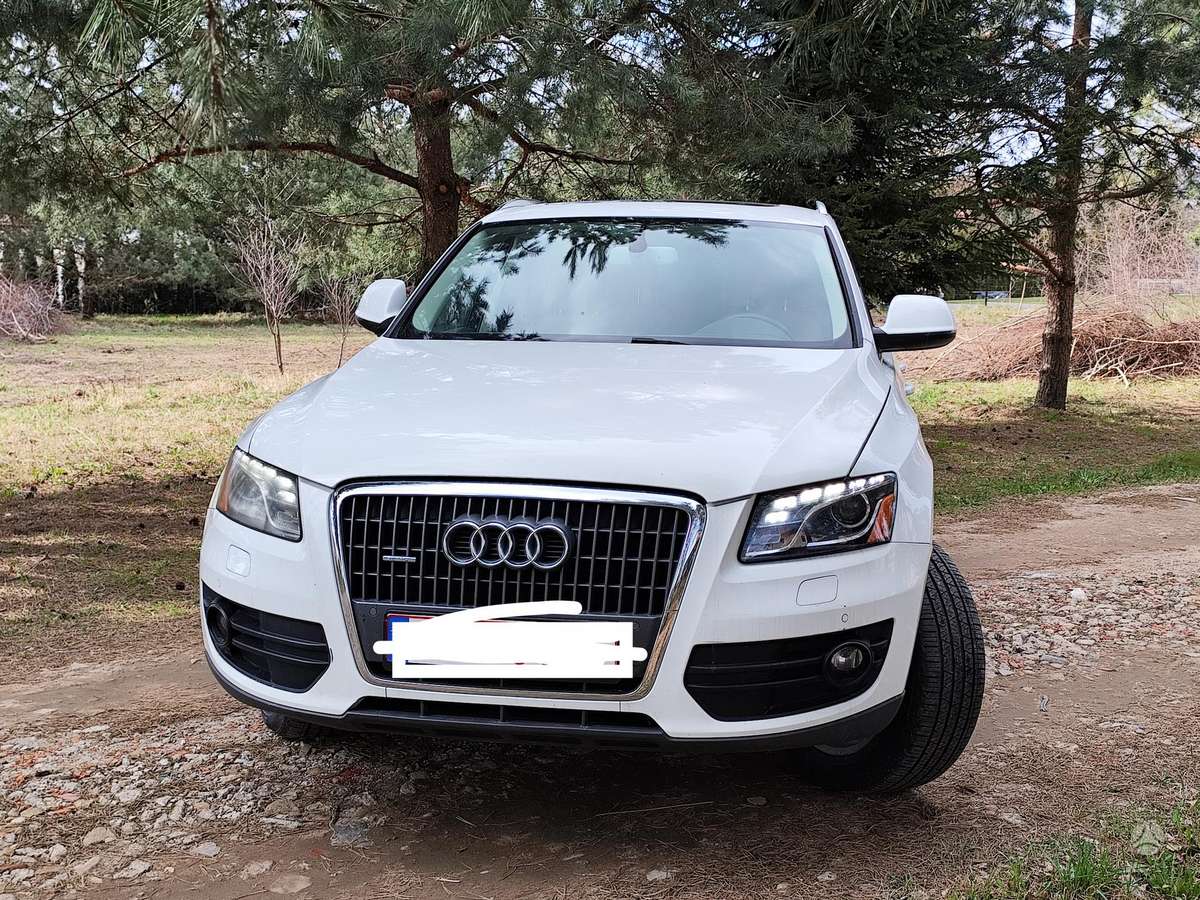 Audi Q5, 3.2 l., Внедорожник / Кроссовер