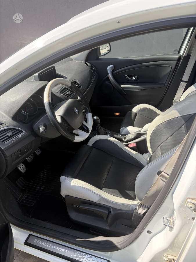 Renault Megane - 7