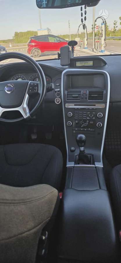 Volvo XC60 - 8
