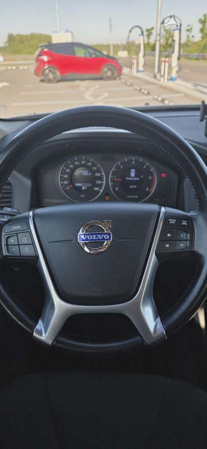 Volvo XC60 - 10