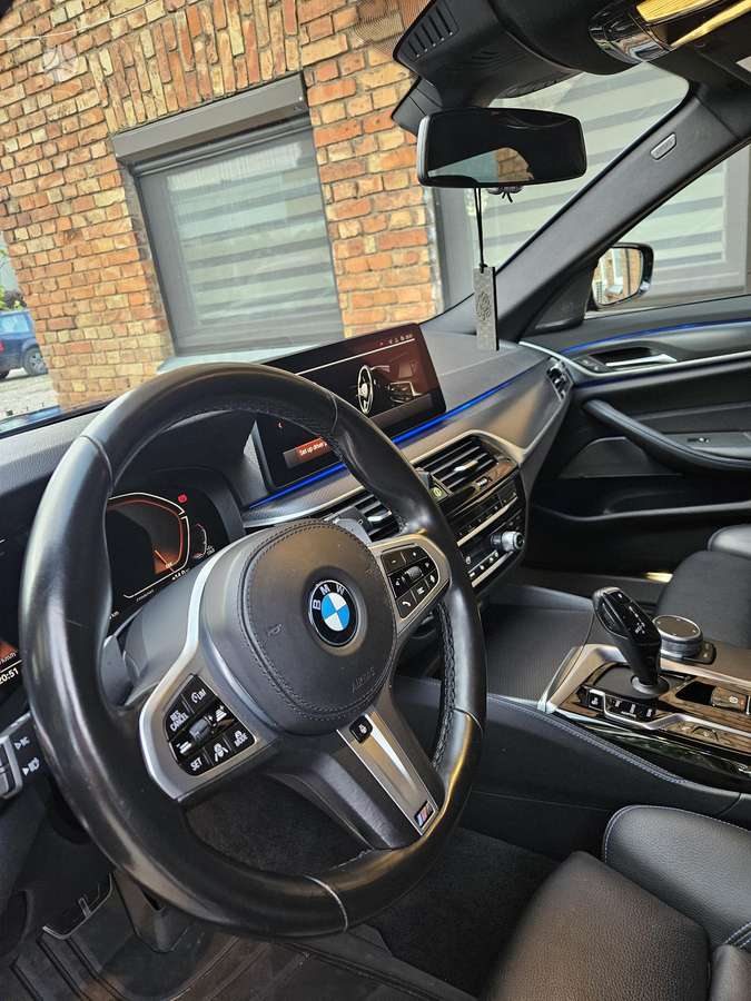 BMW 520, 2.0 l., wagon
