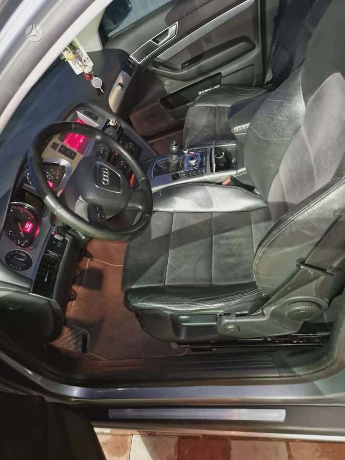 Audi A6, 2.7 l., sedanas