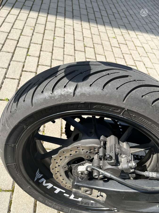 Yamaha Tracer 7, street / классические