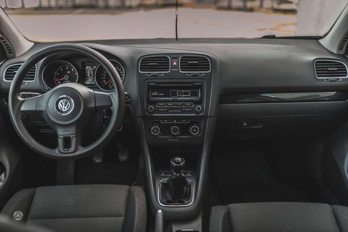 Volkswagen Golf, 1.2 l., hatchback