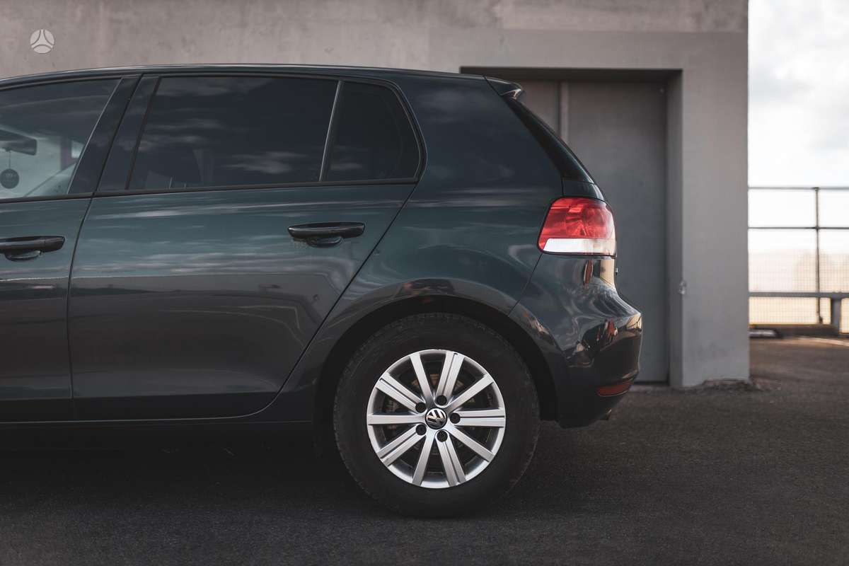 Volkswagen Golf, 1.2 l., hatchback