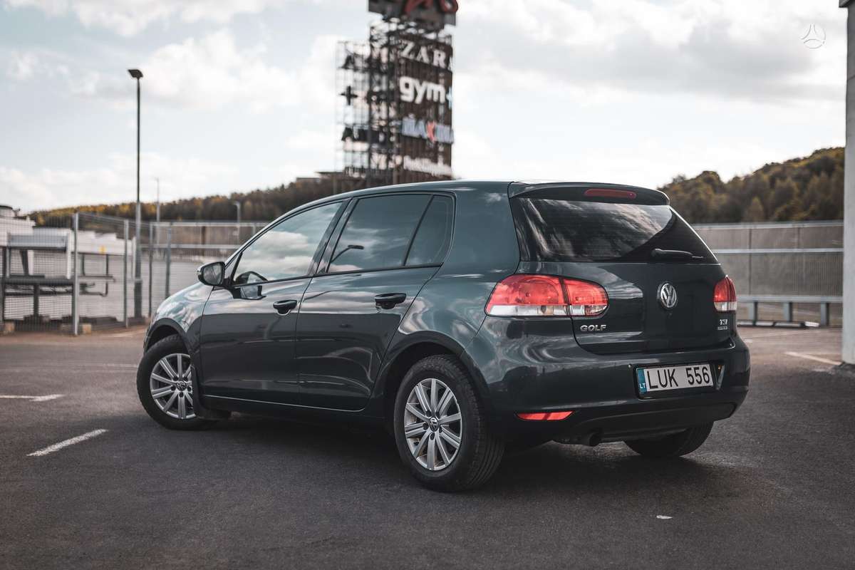 Volkswagen Golf, 1.2 l., hatchback
