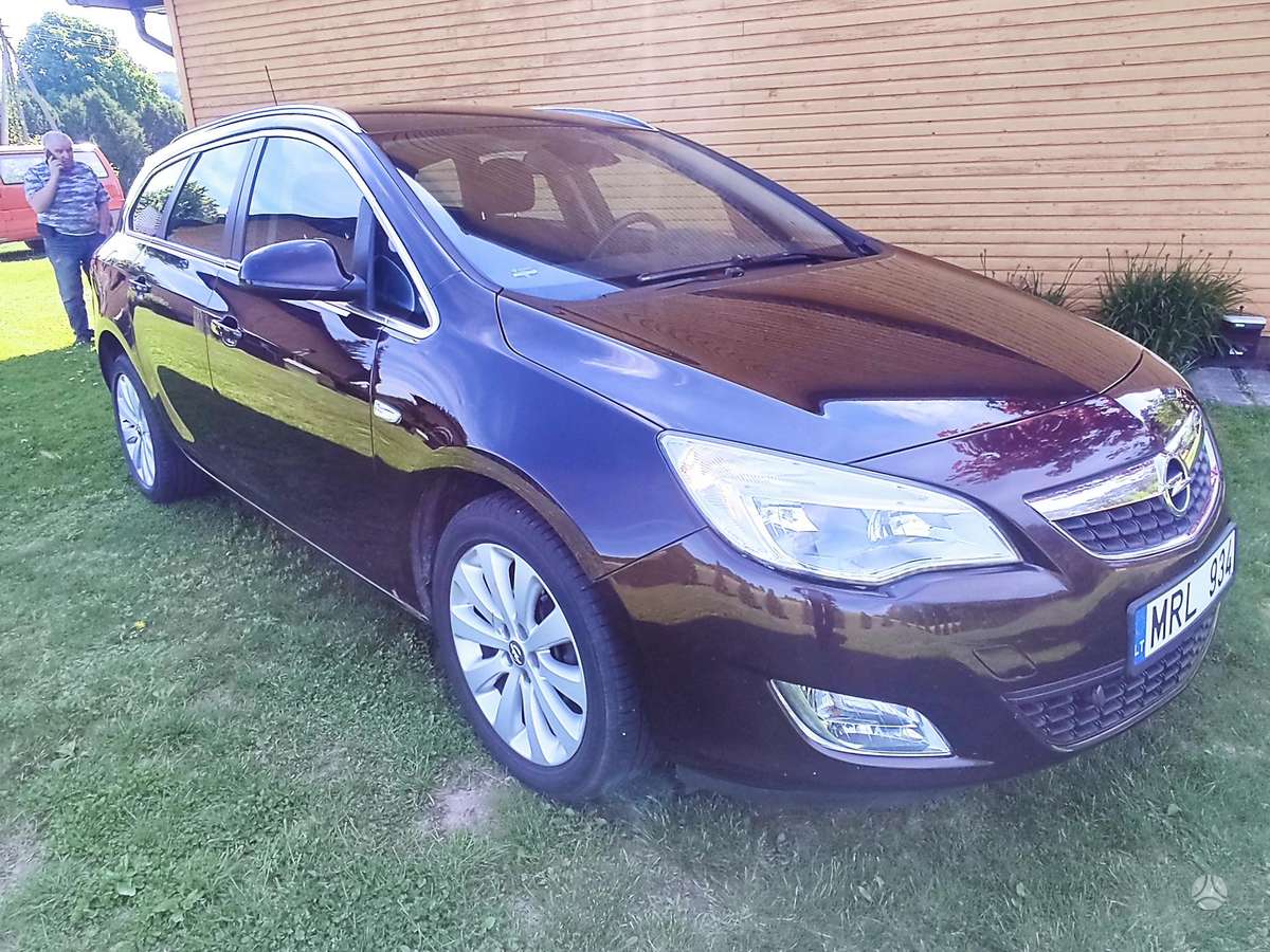 Opel Astra, 1.4 l., Универсал