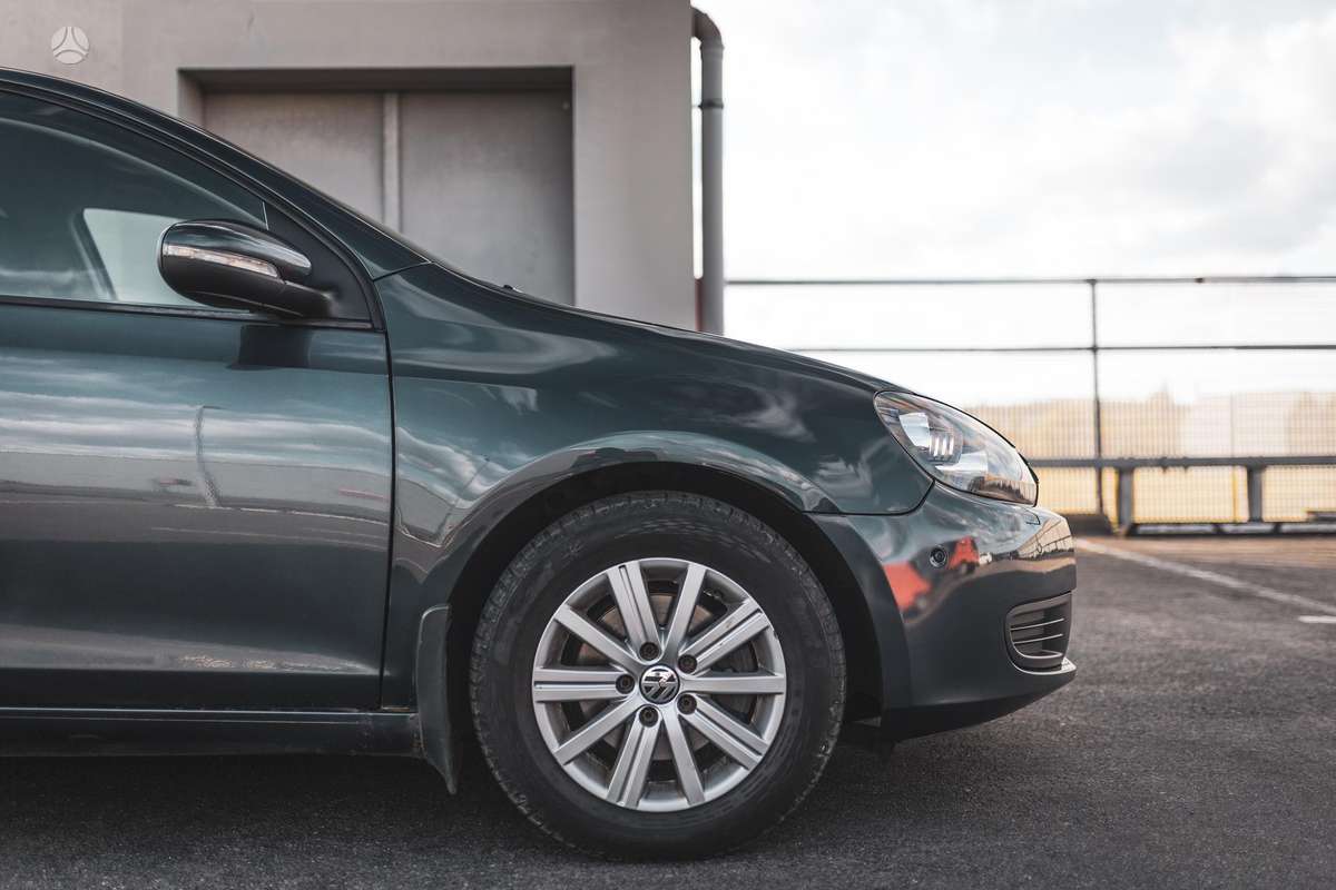 Volkswagen Golf, 1.2 l., hatchback