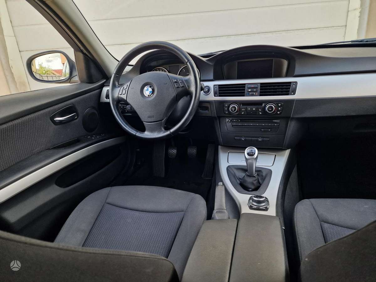 BMW 320, 2.0 l., Универсал