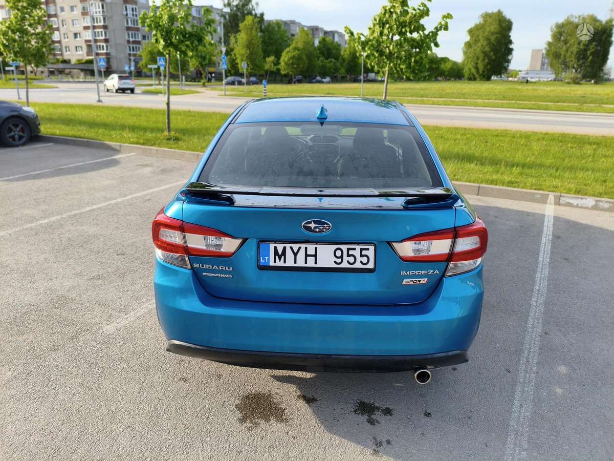 Subaru Impreza - 11