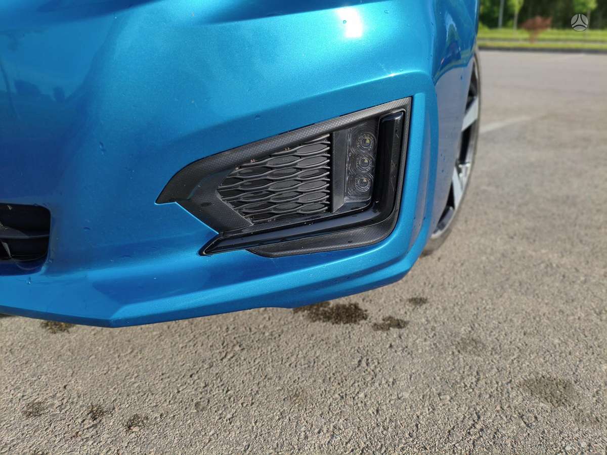 Subaru Impreza - 12