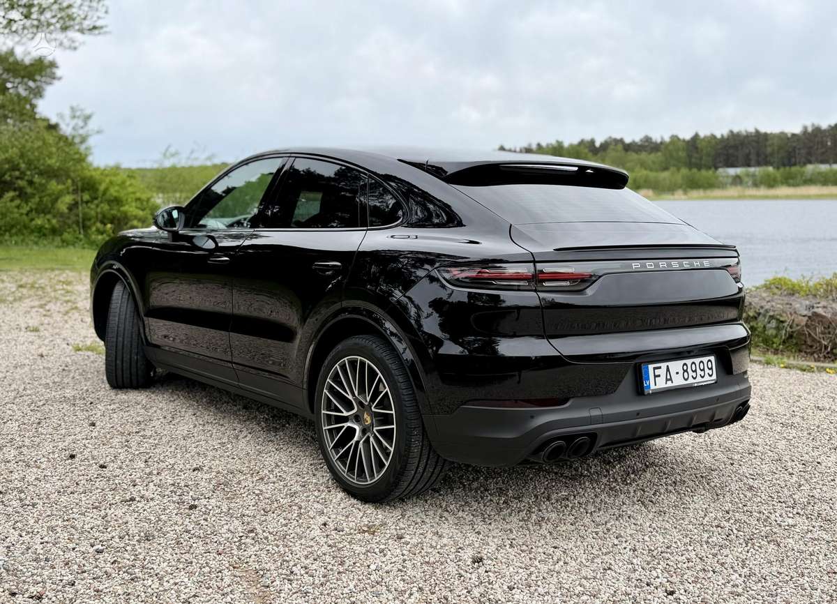 Porsche Cayenne Coupe - 2