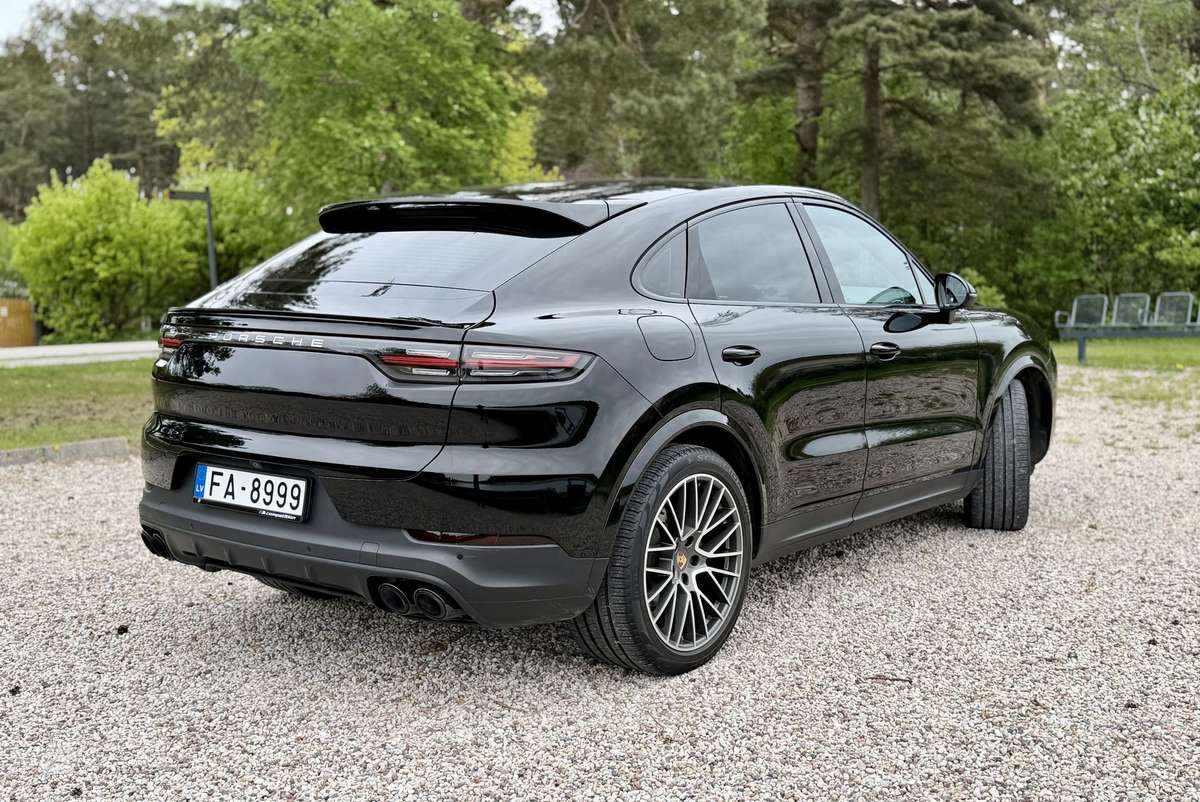 Porsche Cayenne Coupe - 4