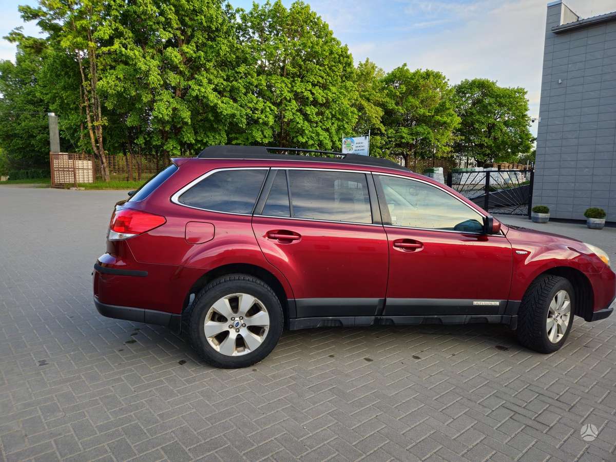 Subaru Outback, 2.5 l., Внедорожник / Кроссовер