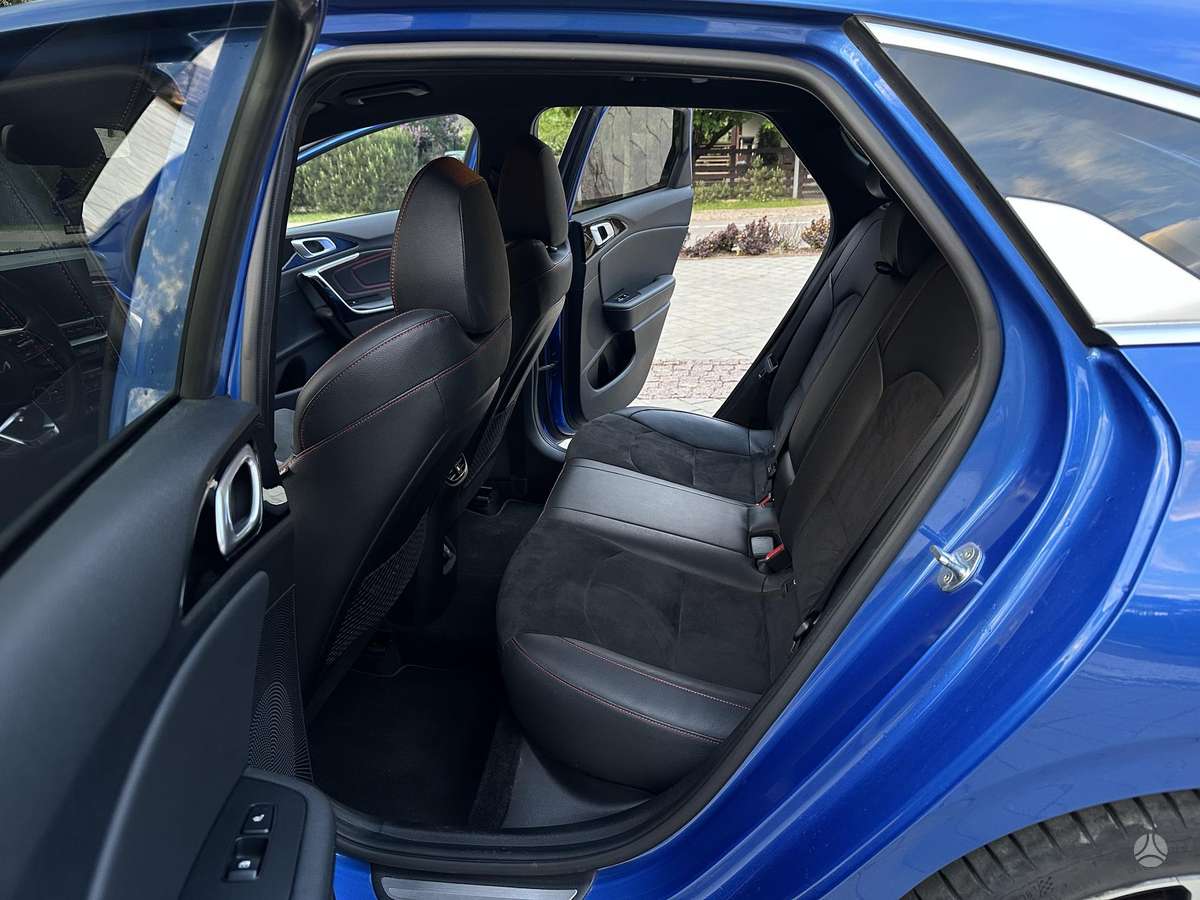 Kia ProCeed, 1.6 l., wagon