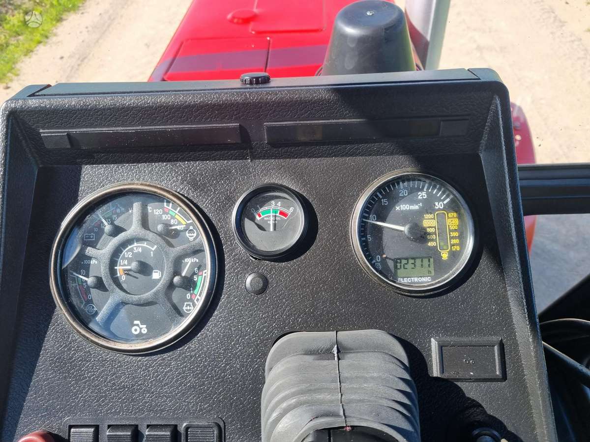 MTZ 820, тракторы