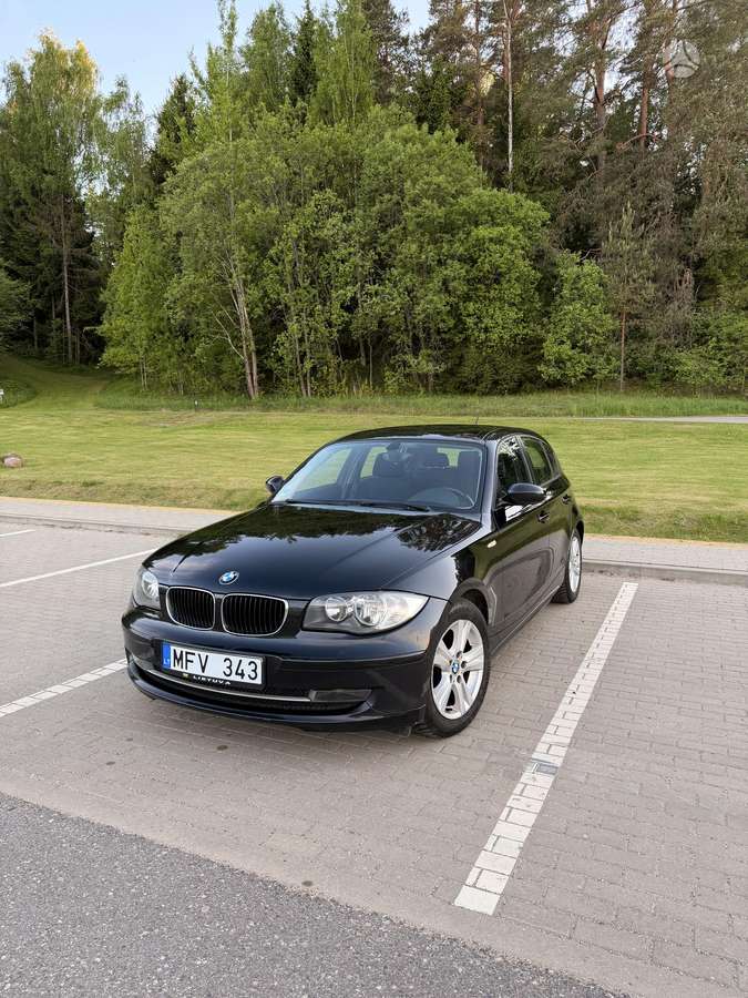 BMW 118, 2.0 l., Хэтчбек