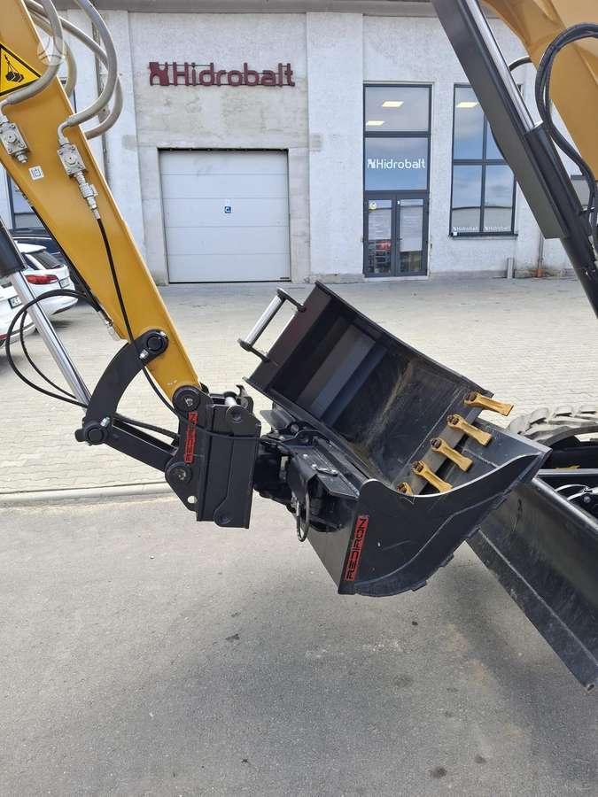 SANY SY80U, экскаваторы
