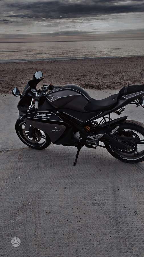 Yamaha YZF 125cc, superbikes