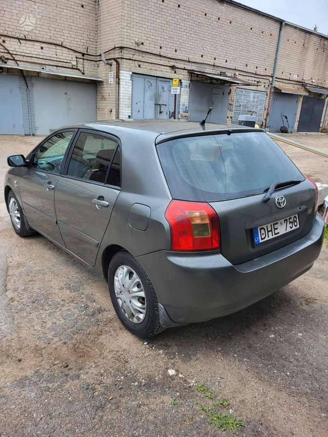 Toyota Corolla, 2.0 l., hatchback