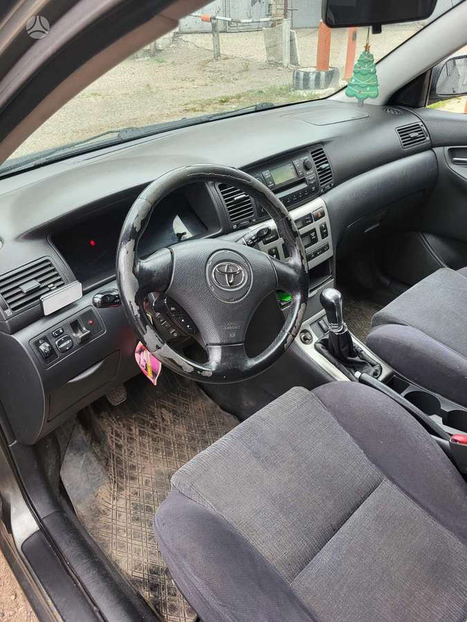 Toyota Corolla, 2.0 l., hatchback