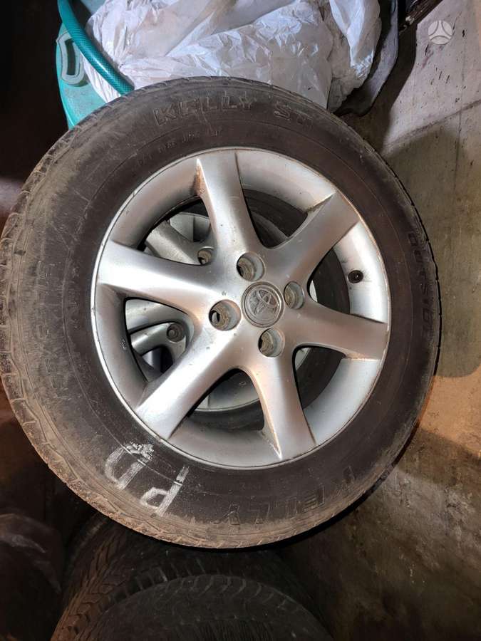 Toyota Corolla, 2.0 l., hatchback