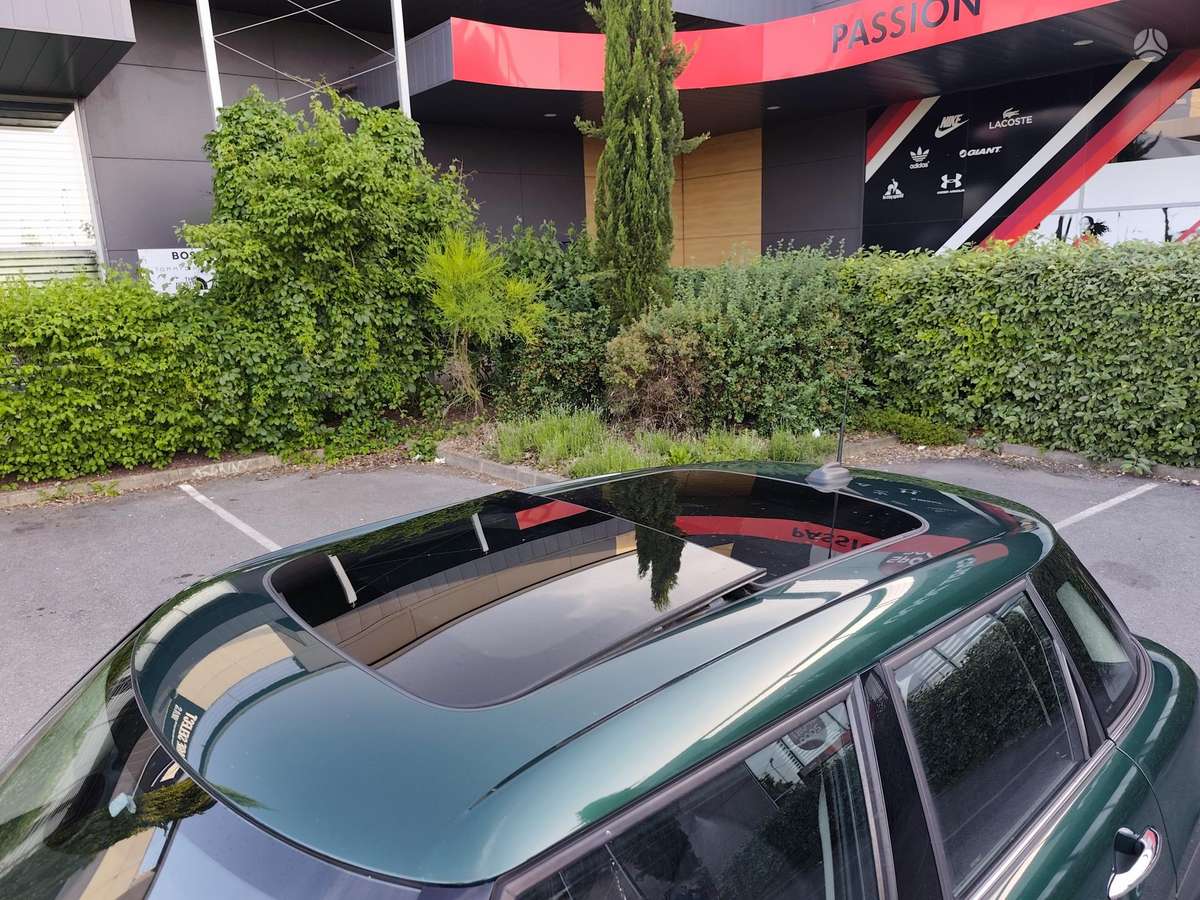 Mini Cooper, 1.5 l., hatchback