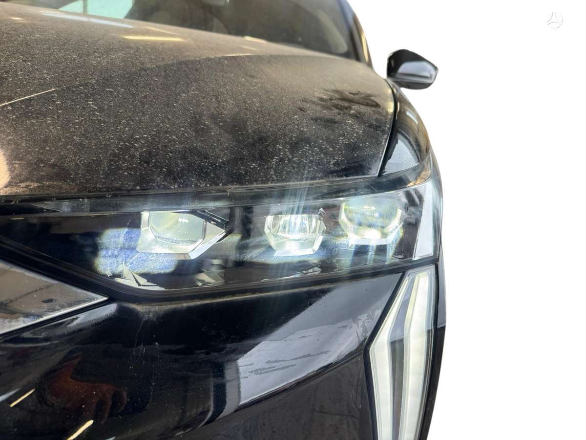 DS Automobiles DS4 dalimis