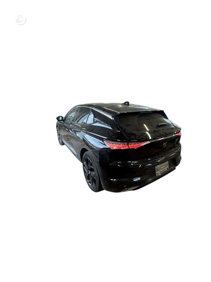 DS Automobiles DS4 dalimis