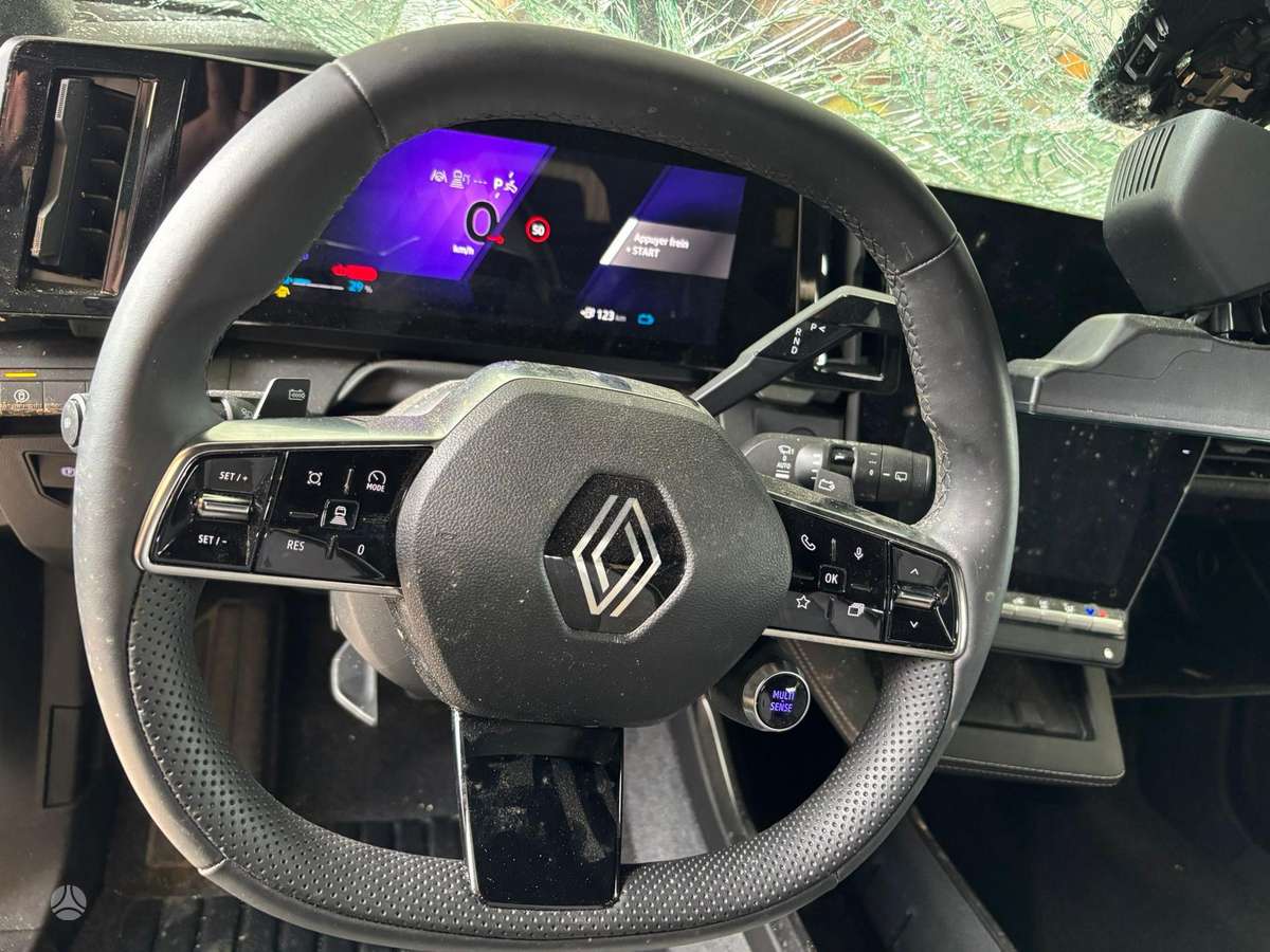Renault Scenic E-Tech dalimis