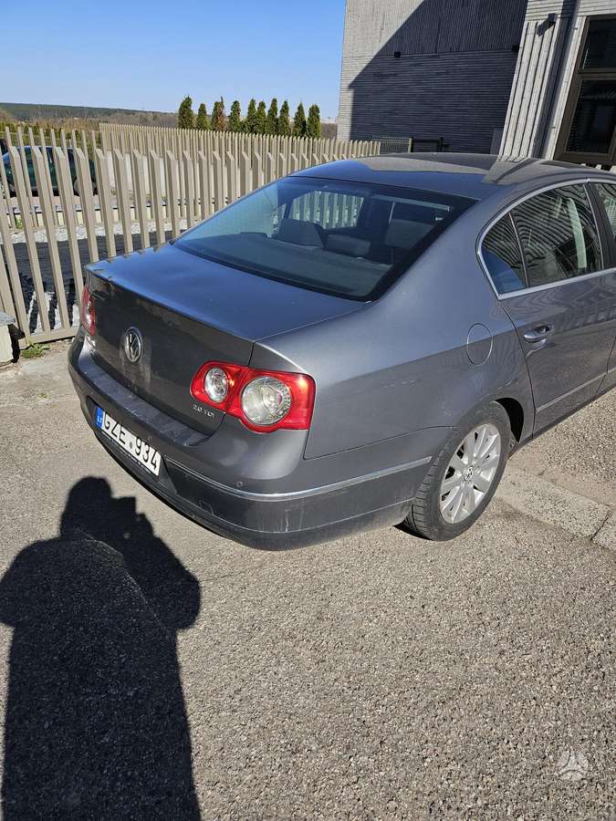 Volkswagen Passat - 9