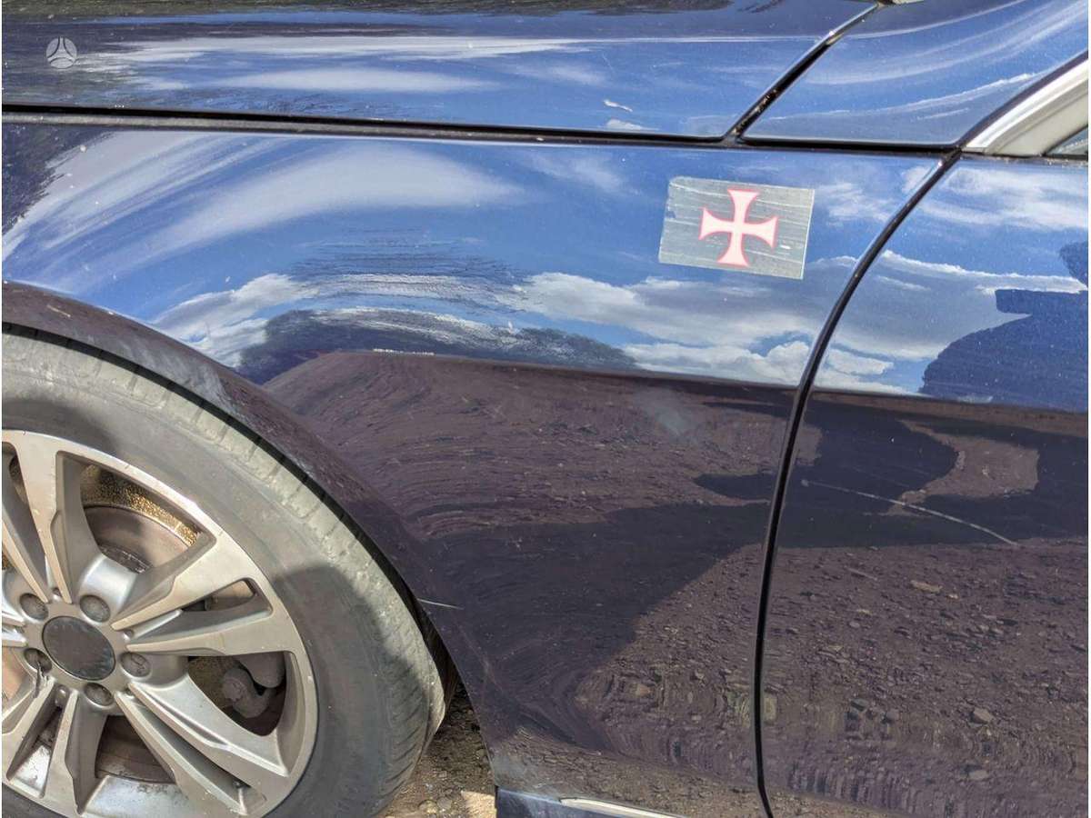 Mercedes-Benz E klasė двигатель