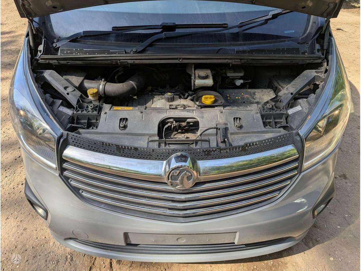 Opel Vivaro двигатель