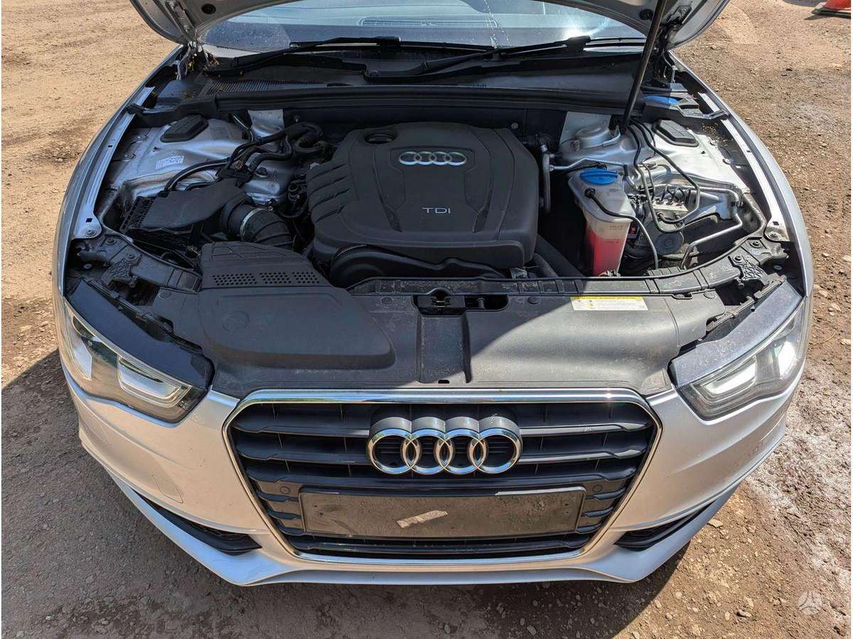 Audi A5 engine