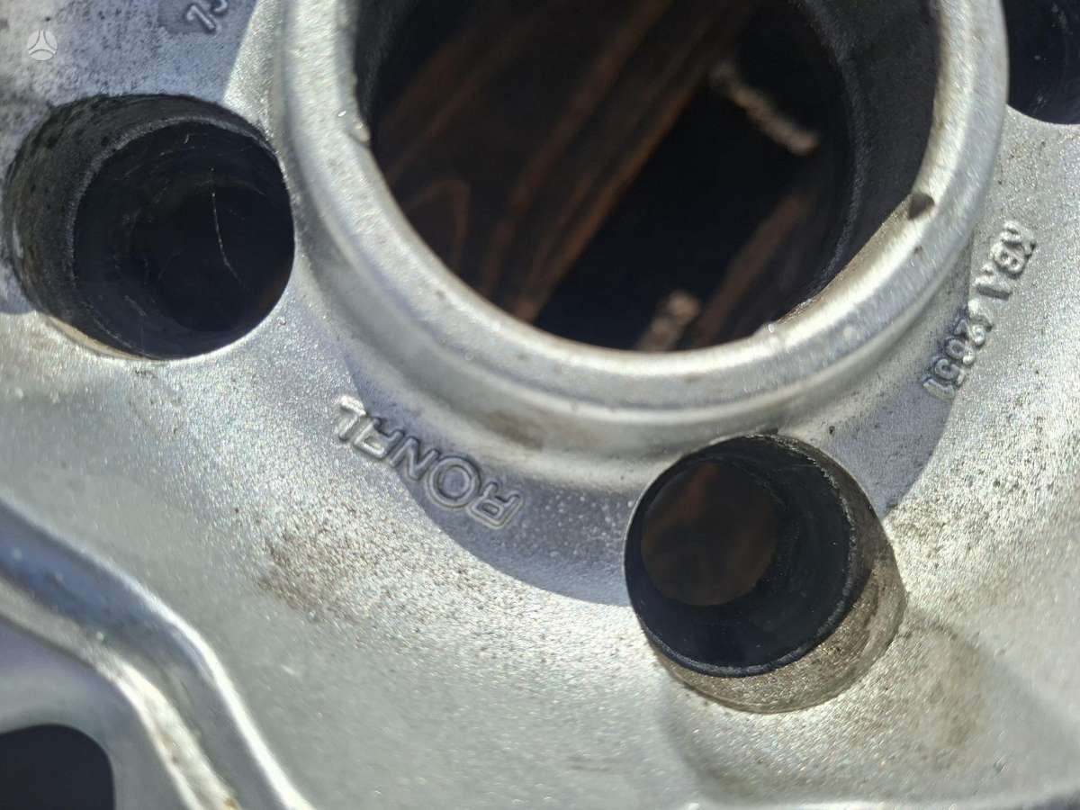 Ronal 7J ET35 63,4, light alloy, R15