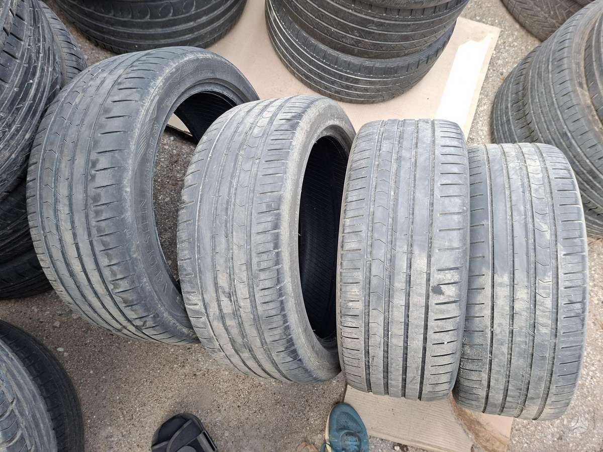 Vredestein, summer 215/45 R17
