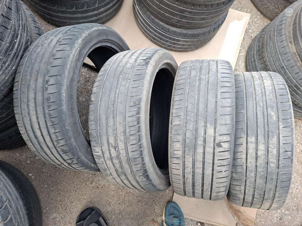 Vredestein, vasarinės 215/45 R17
