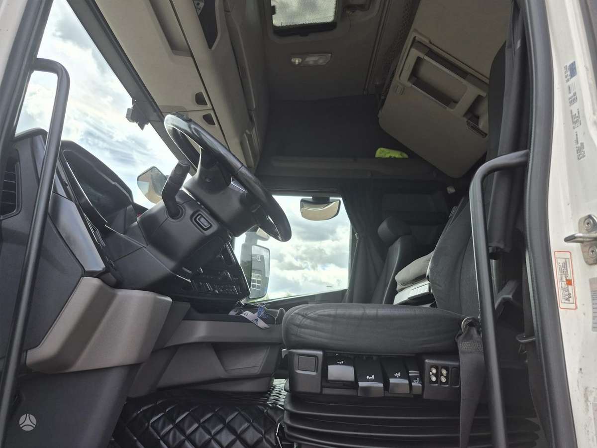 Scania R450 retarderis + kompresorius, double sleeper