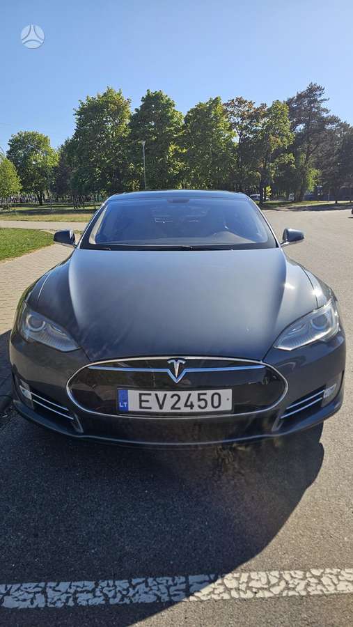 Tesla Model S, 85 kWh, hatchback