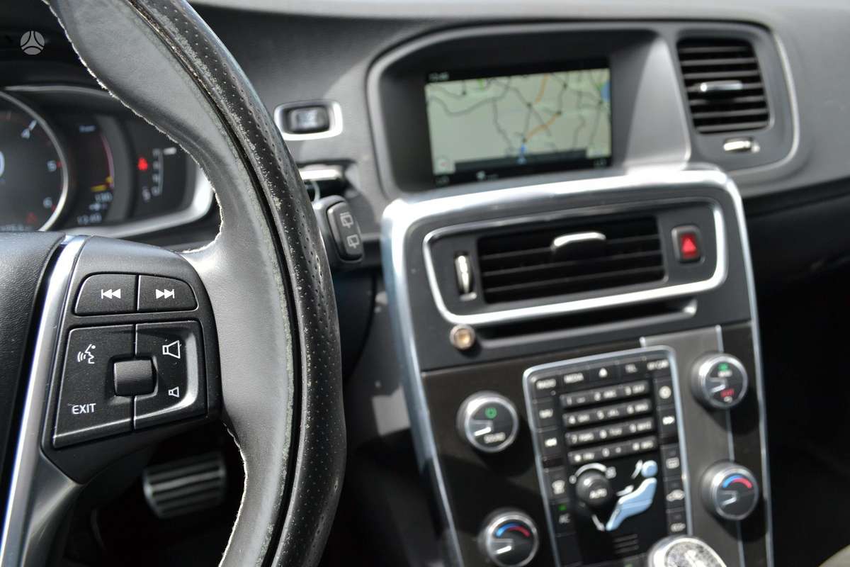 Volvo V60, 2.0 l., universalas