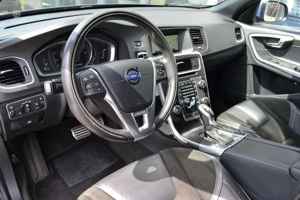 Volvo V60, 2.0 l., universalas